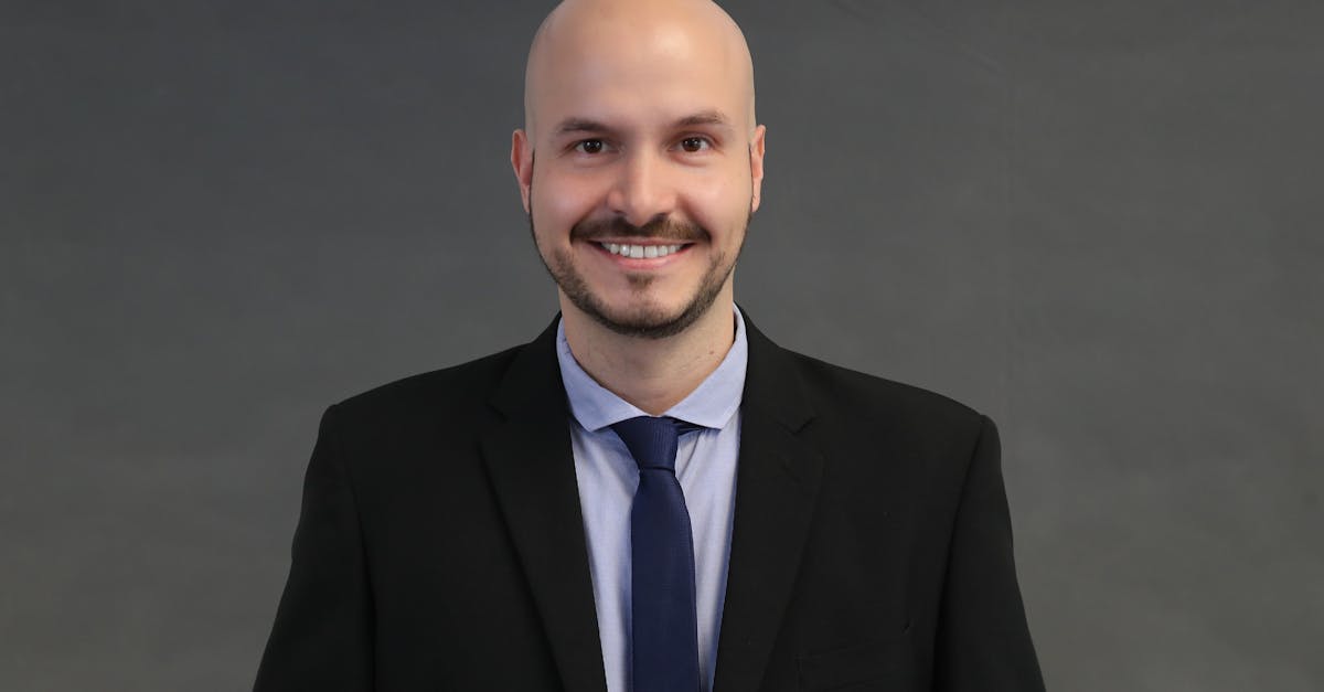 découvrez les principales raisons de départ des employés et comment elles peuvent influencer la culture d'entreprise. explorez les motivations qui poussent les travailleurs à quitter leur poste et les stratégies pour améliorer la rétention des talents.